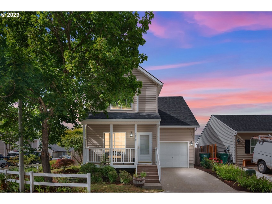 219 W Levi Way, Newberg, OR 97132 - photo 1