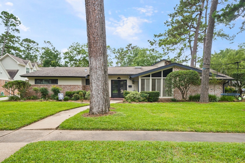 12335 Boheme Dr, Houston, TX 77024 - photo 1