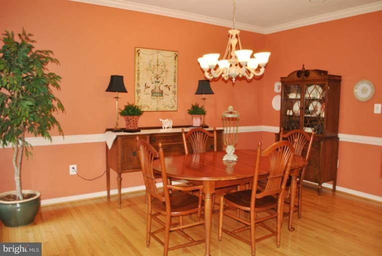 9505 Brittingham Ct, La Plata, MD 20646 - photo 1