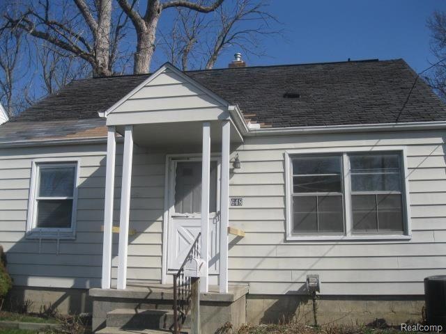 648 Pettibone Ave, Flint, MI 48507 - photo 1