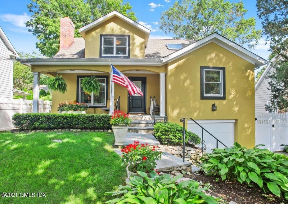 8 Butler St, Cos Cob, CT 06807 - photo 1