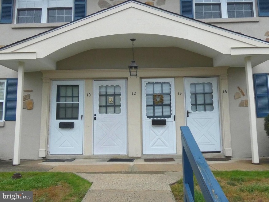 14 Kearney Dr, North Wales, PA 19454 - photo 1