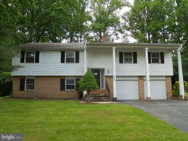 5804 King Arthur Way, Glenn Dale, MD 20769 - photo 1