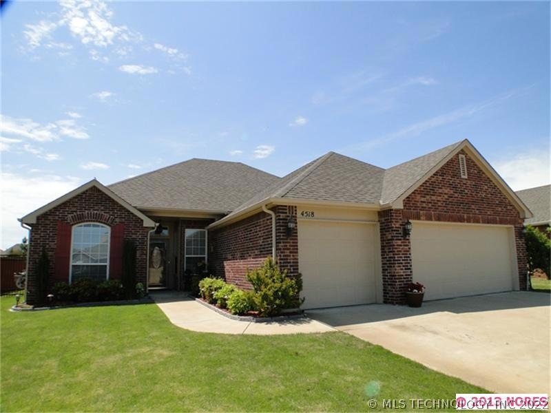 4518 S Narcissus Ave, Broken Arrow, OK 74011 - photo 1