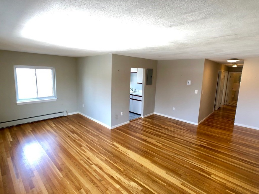 425 S Huntington Ave unit 16, Jamaica Plain, MA 02130 - photo 1