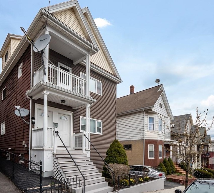 14 Elm St, Everett, MA 02149 - photo 1