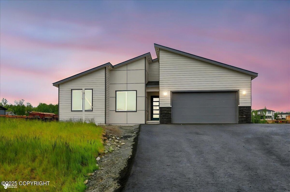 For Sale $499,000 • Co-Listing Agent