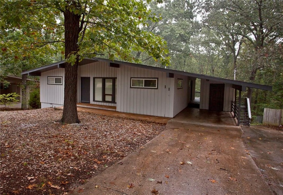 11 Hollow Way Dr, Bella Vista, AR 72715 - photo 1