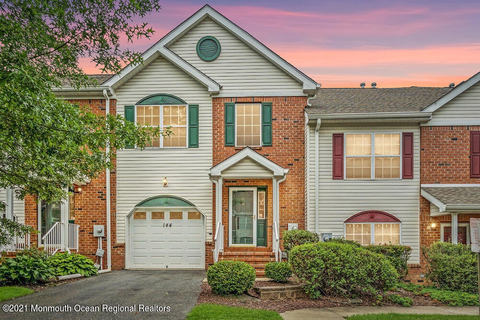 144 Heron Ct, Manalapan, NJ 07726 - photo 1