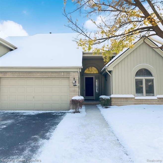 36525 Lochdale, Farmington Hills, MI 48335 - photo 1