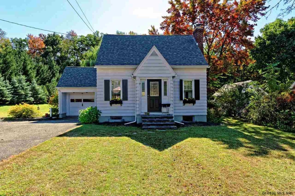 248 Osborne Rd, Albany, NY 12205 - photo 1