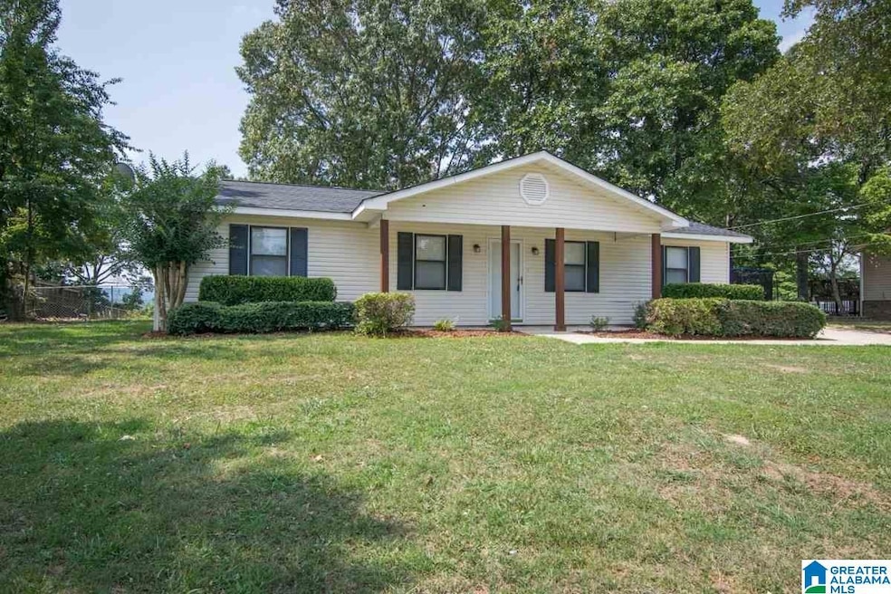 1023 Oak Blvd, Moody, AL 35004 - photo 1