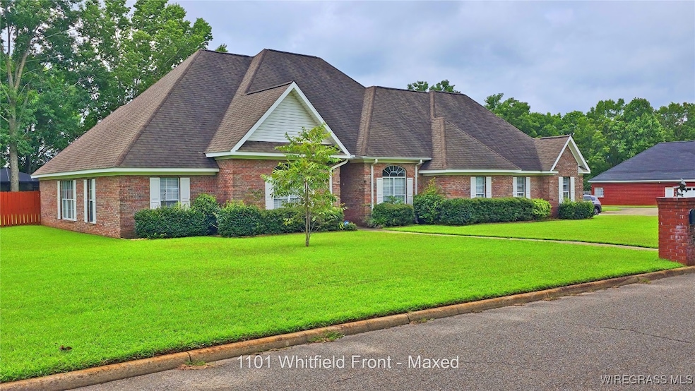 For Sale $429,900 • Co-Listing Agent