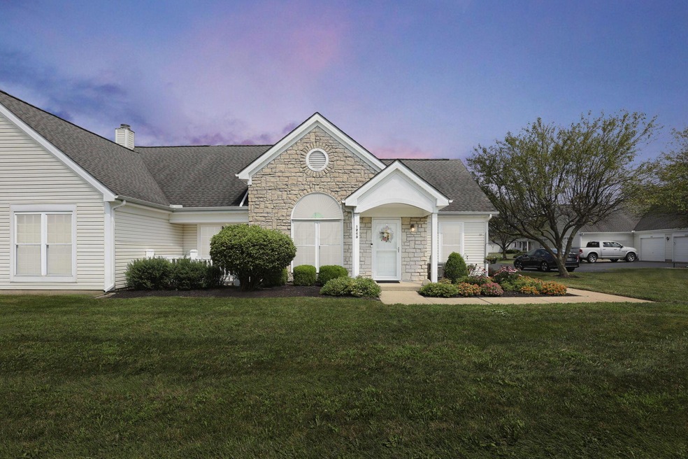 1243 Dunhurst St unit 12434, Circleville, OH 43113 - photo 1