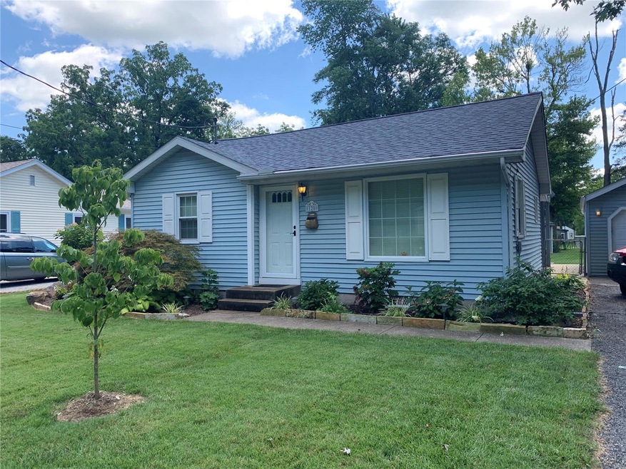 Welcome to the corner of Rainbow & Lost!