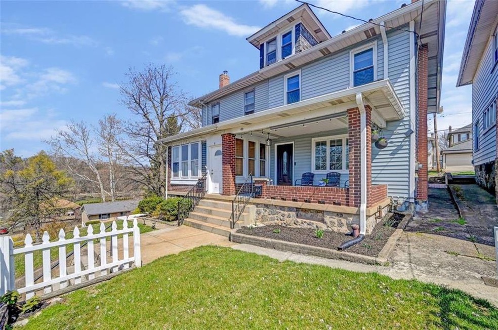 49 N Wright Street!