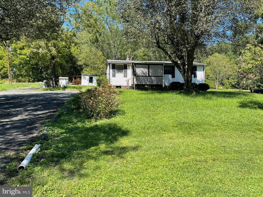 8276 Opal Rd, Warrenton, VA 20186 - photo 1