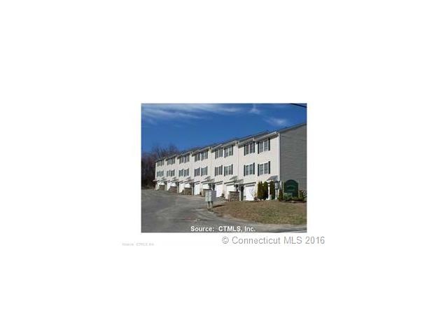 135 Bucks Hill Rd unit 9, Waterbury, CT 06704 - photo 1