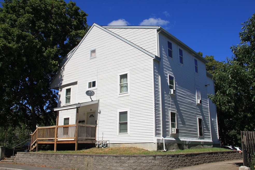 9 Lagrange St, Worcester, MA 01610 - photo 1
