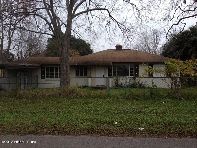 941 Garth Ave, Jacksonville, FL 32205 - photo 1