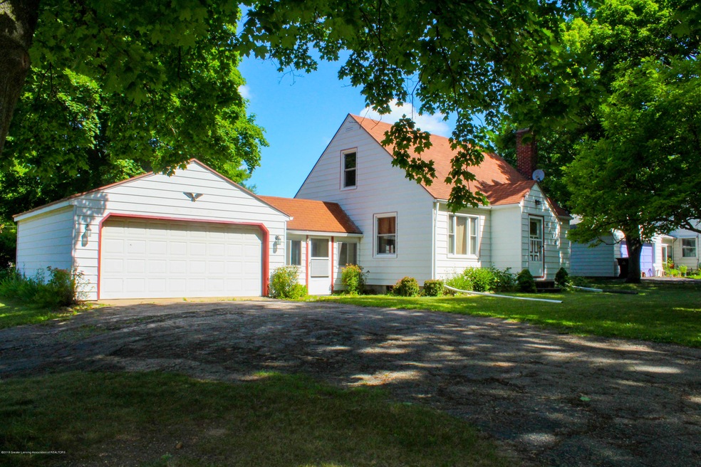 Exterior 1