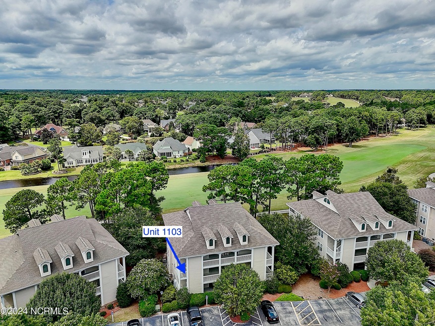 3350ClubVillasDr1103 - 4