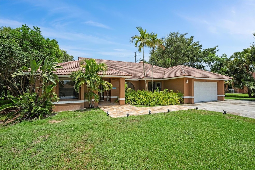 For Sale $749,900 • Co-Listing Agent