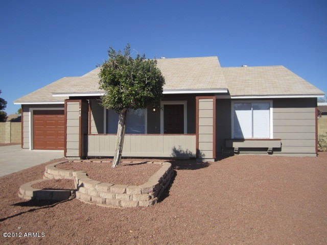 EXTERIOR FRONT