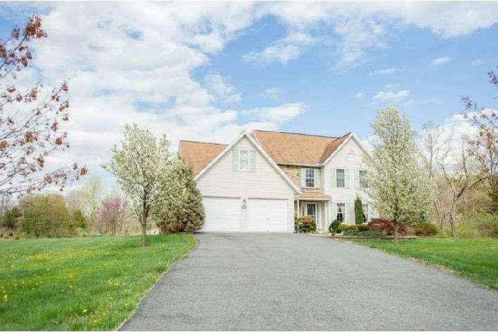 14 Green St, Birdsboro, PA 19508 - photo 1