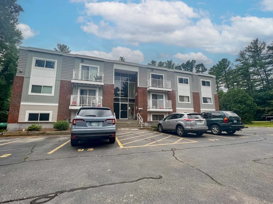 91 Capitol Hill Dr unit 91G, Londonderry, NH 03053 - photo 1