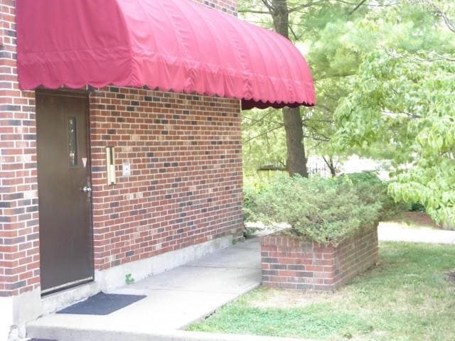 181 Westport Ave unit 9, Norwalk, CT 06851 - photo 1