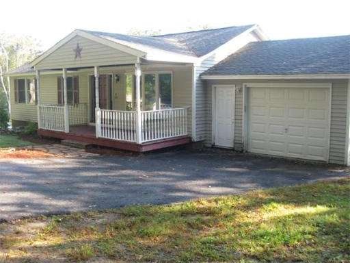 123 Henshaw St, Leicester, MA 01524 - photo 1