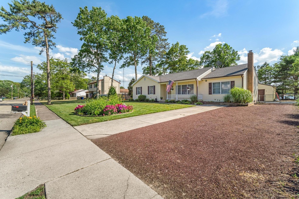 62 Evergreen Dr, Ocean View, NJ 08230 - photo 1