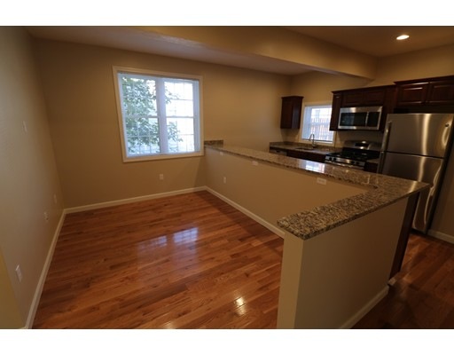 607 E 8th St unit 2, Boston, MA 02127 - photo 1