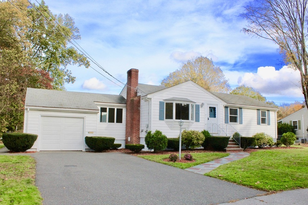 54 Selwyn Rd, Braintree, MA 02184 - photo 1