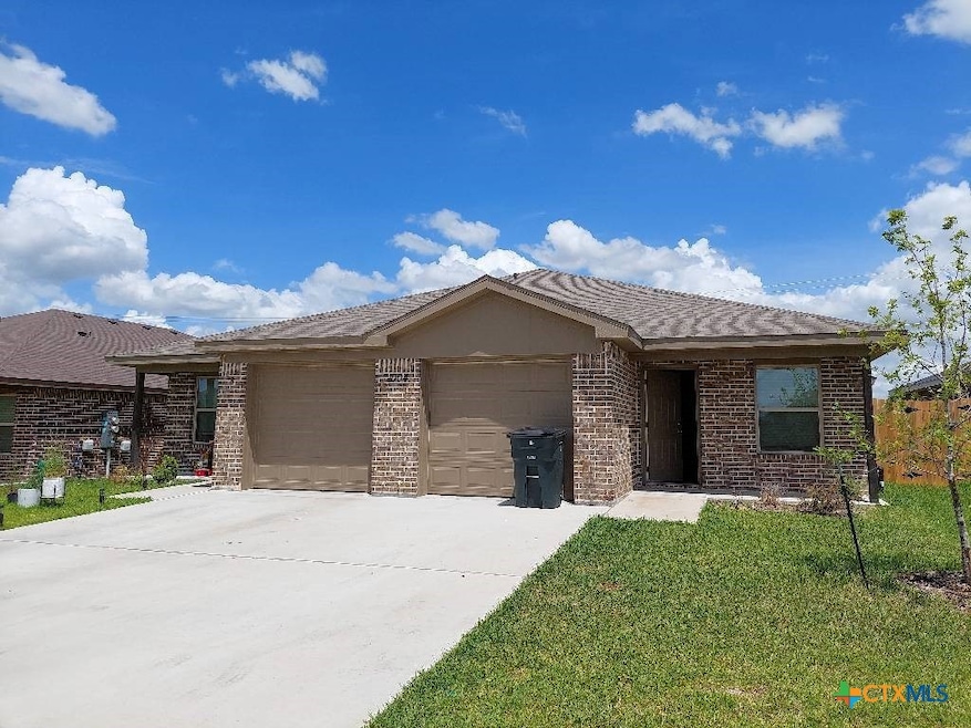 1004 Barbara Jordan St unit B, Killeen, TX 76543 - photo 1