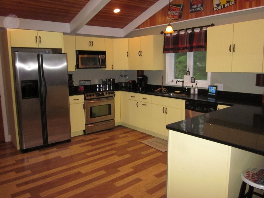 11 Fortsalong Rd, Meredith, NH 03253 - photo 1