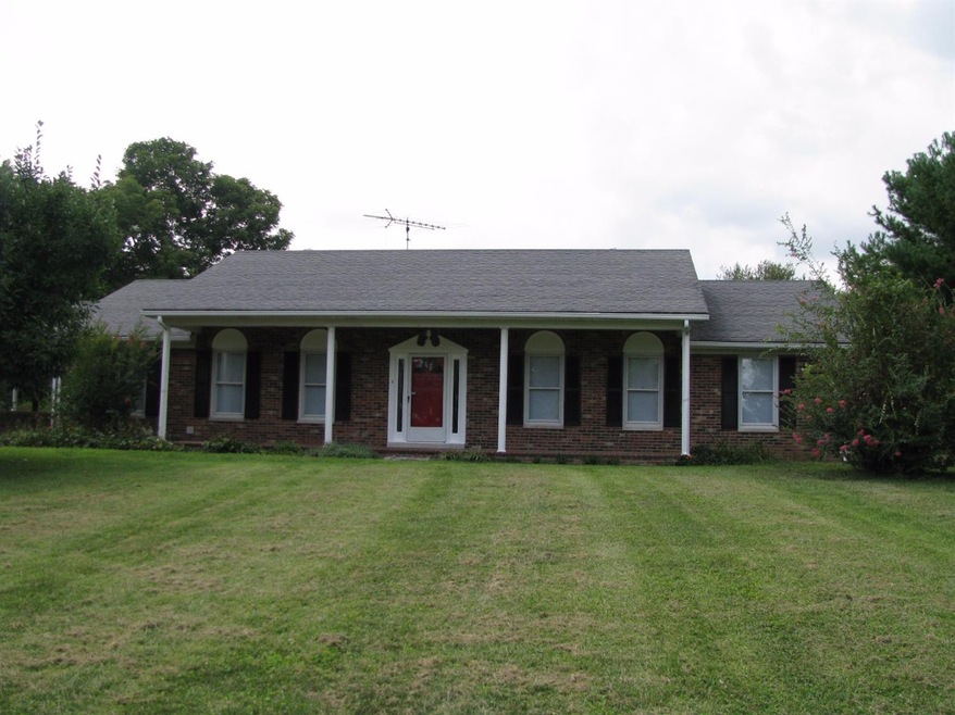 1665 Patterson Rd, Versailles, KY 40383 - photo 1