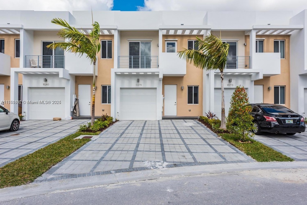 10279 NW 72nd Terrace unit 10279, Doral, FL 33178 - photo 1