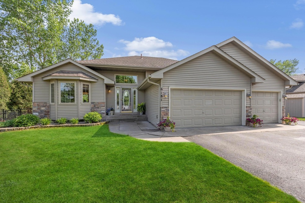 6181 152nd St N, Hugo, MN 55038 - photo 1