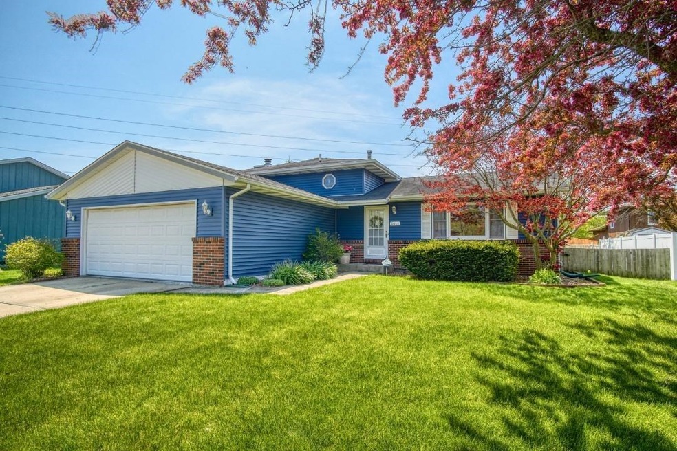 5017 W 90th Ln, Crown Point, IN 46307 - photo 1