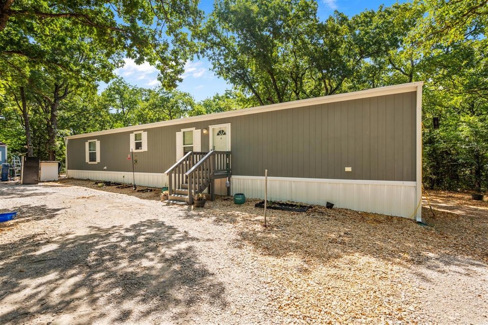 2993 Liberty Dr, Corsicana, TX 75110 - photo 1