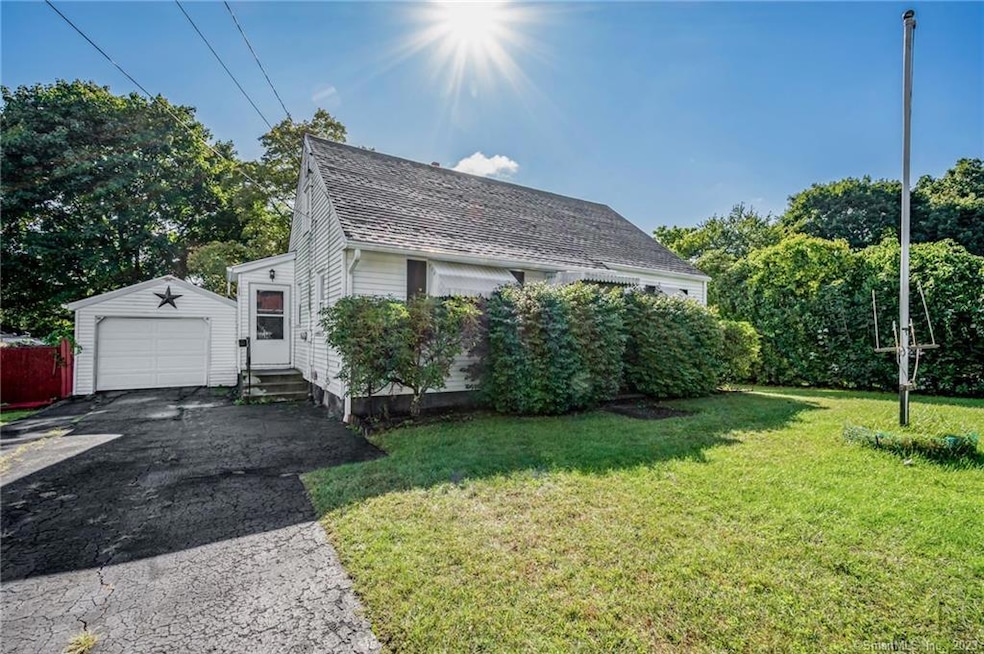 189 Crestwood Ave, Waterbury, CT 06704 - photo 1