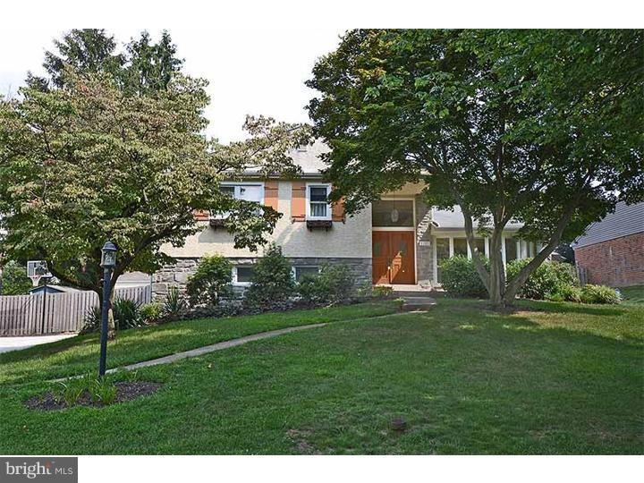 1207 Sandringham Rd, Bala Cynwyd, PA 19004 - photo 1