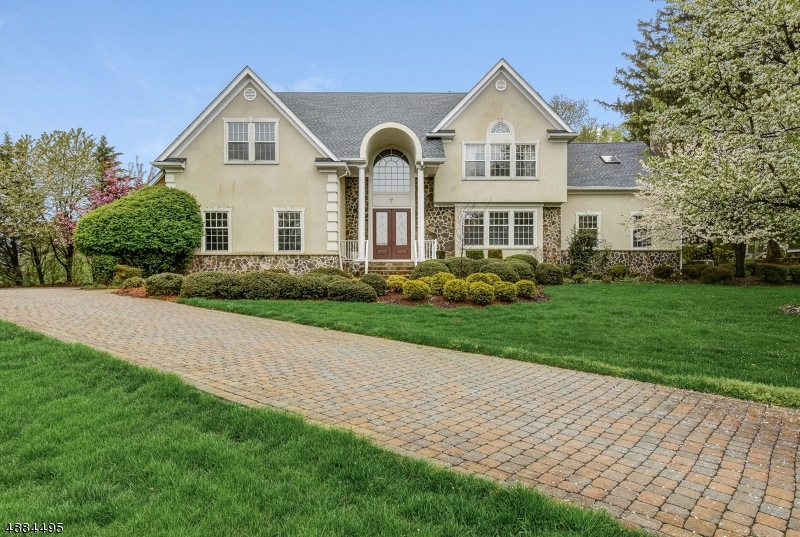 7 Whispering Ivy Path, Mendham, NJ 07945 - photo 1