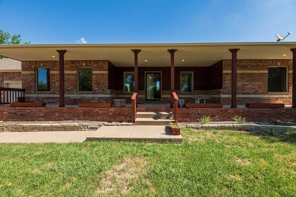 Pending $620,000 • Co-Listing Agent