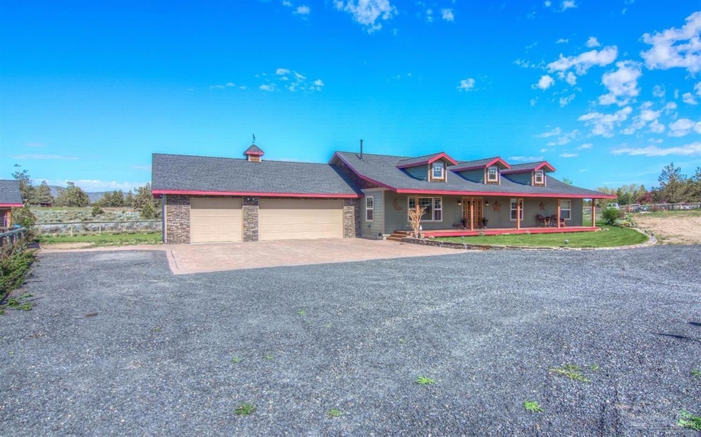 3355 SW 47th St, Redmond, OR 97756 - photo 1