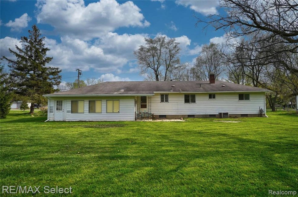 6237 E Pierson Rd 06.jpg