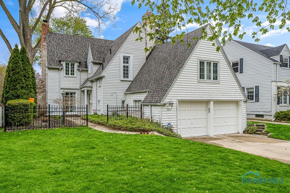 2347 Hempstead