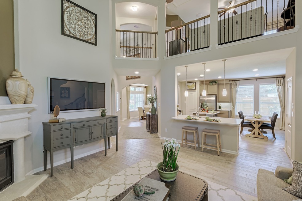 10765 Chinese Violet, Conroe, TX 77385 - photo 1